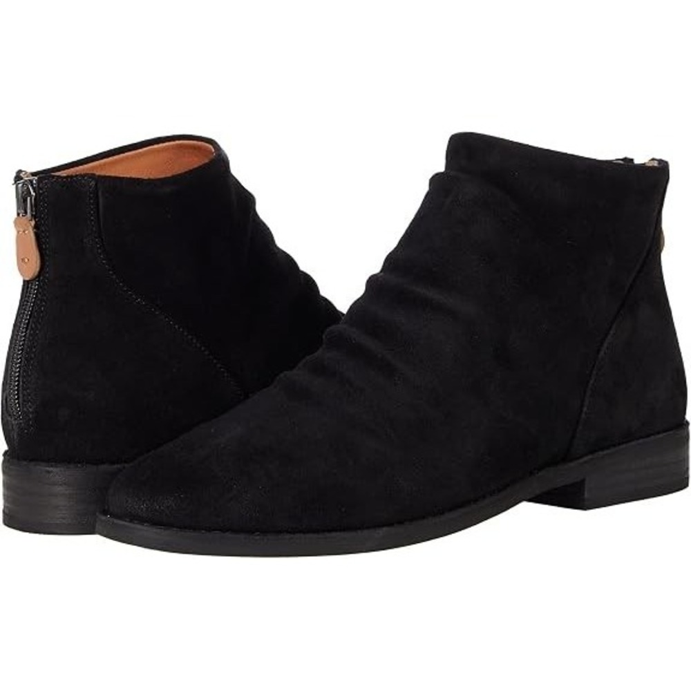 Gentle Souls by Kenneth Cole Emma Zip Bootie Boot Back Zip 6M Black Women's NEW!
